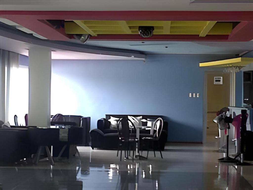 Regal Plaza Hotel Nabua Kültér fotó