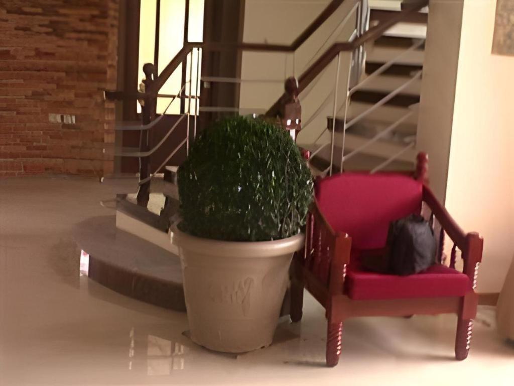 Regal Plaza Hotel Nabua Kültér fotó